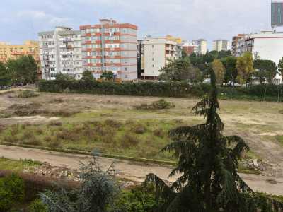 Da campo di sabbia a parco Troisi: le immagini della trasformazione